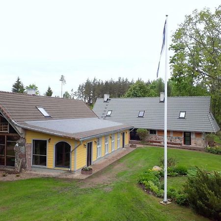 Truu Holiday Houses Ivaste Exteriér fotografie